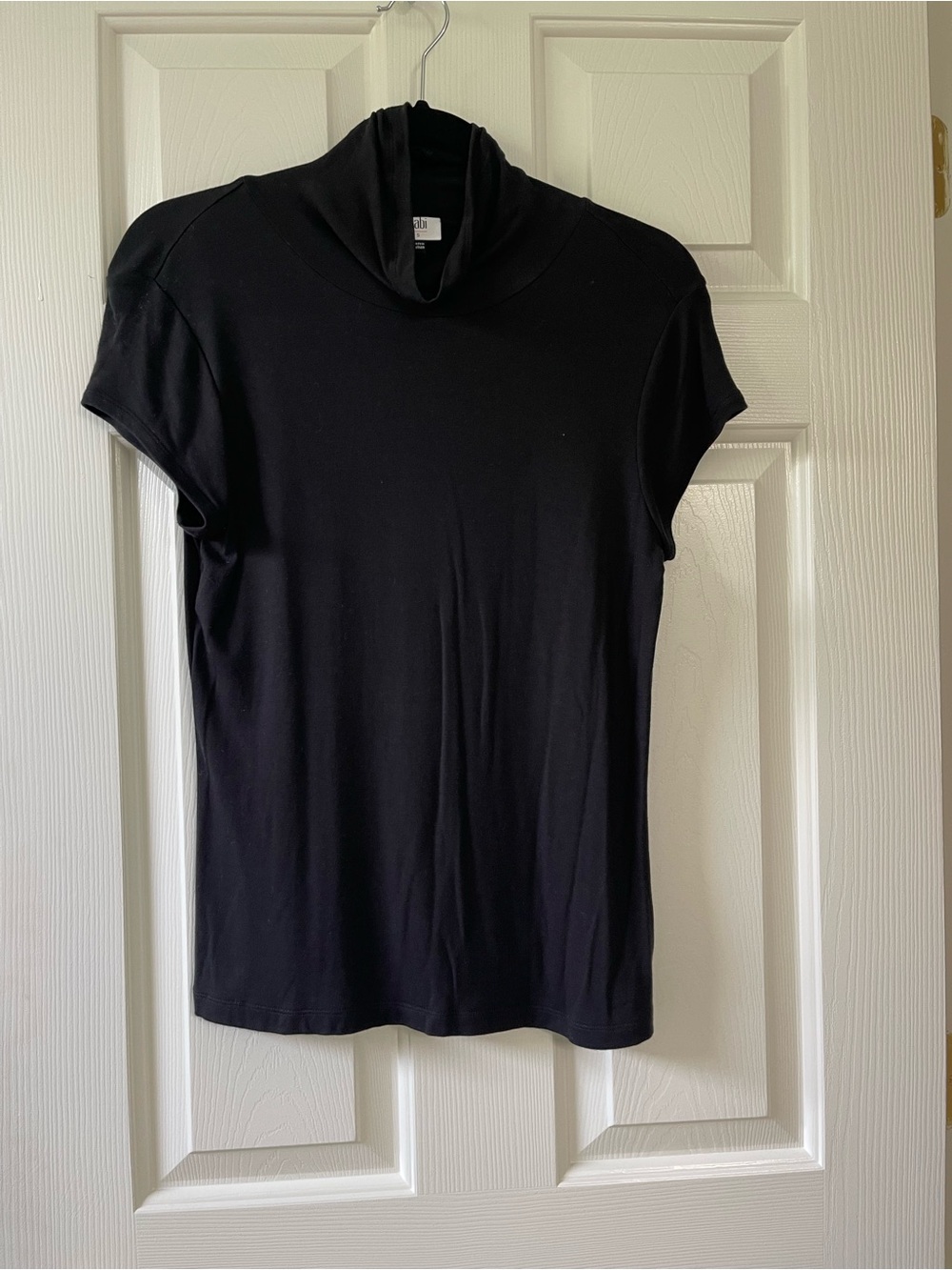 Cabi Black Short Sleeve Mock Turtleneck Top – Size Small